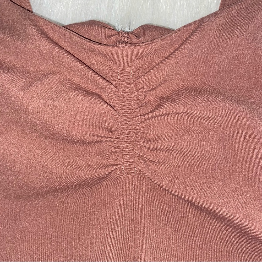 Align Tank Size 4 - Picture 2 of 5